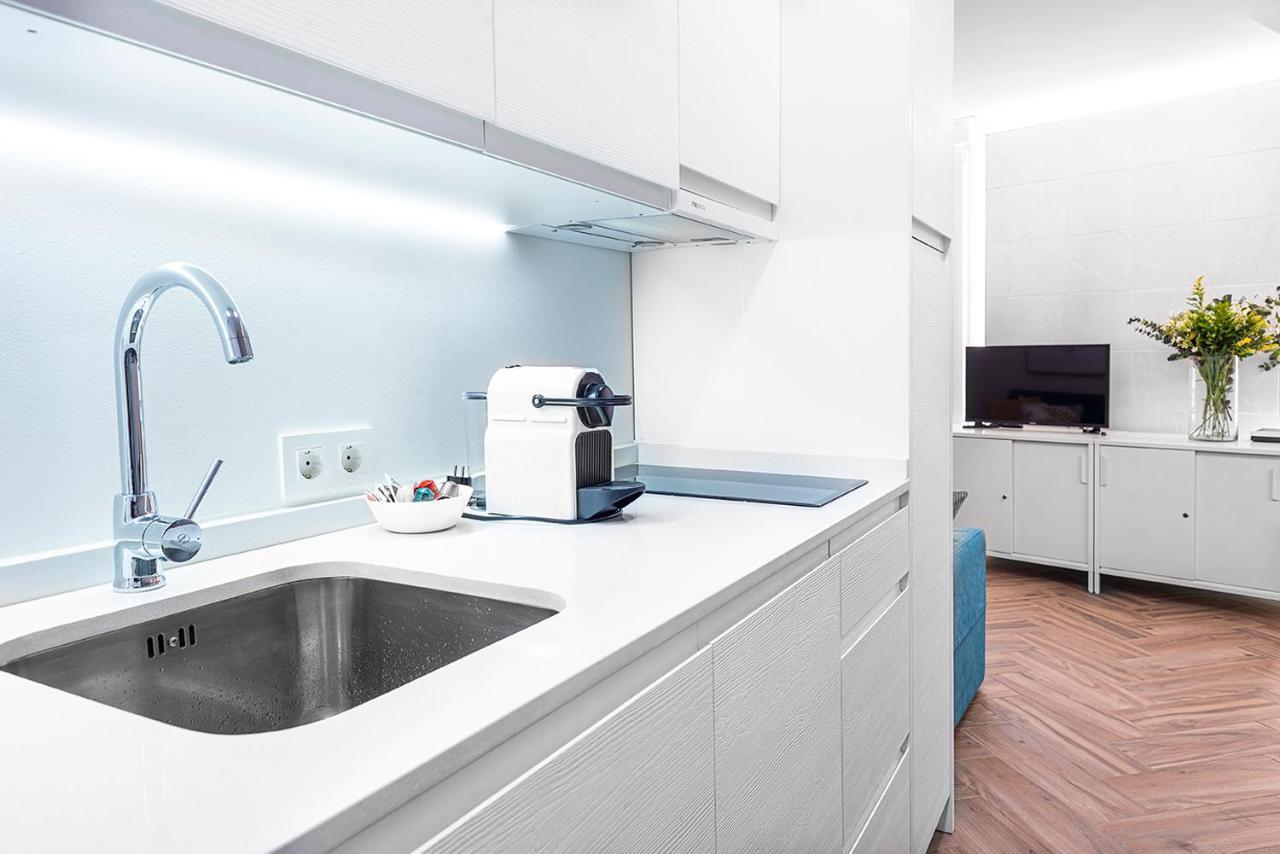 Appartement Magdalena Plaza à Séville Extérieur photo
