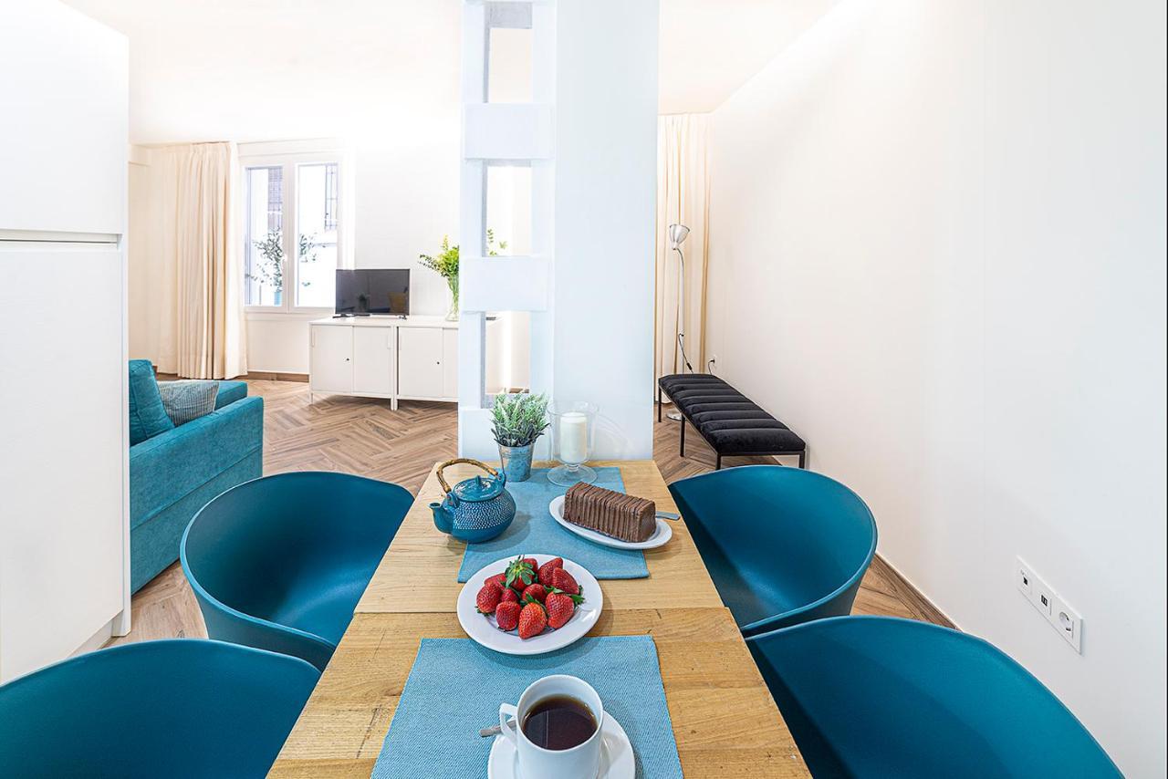 Appartement Magdalena Plaza à Séville Extérieur photo