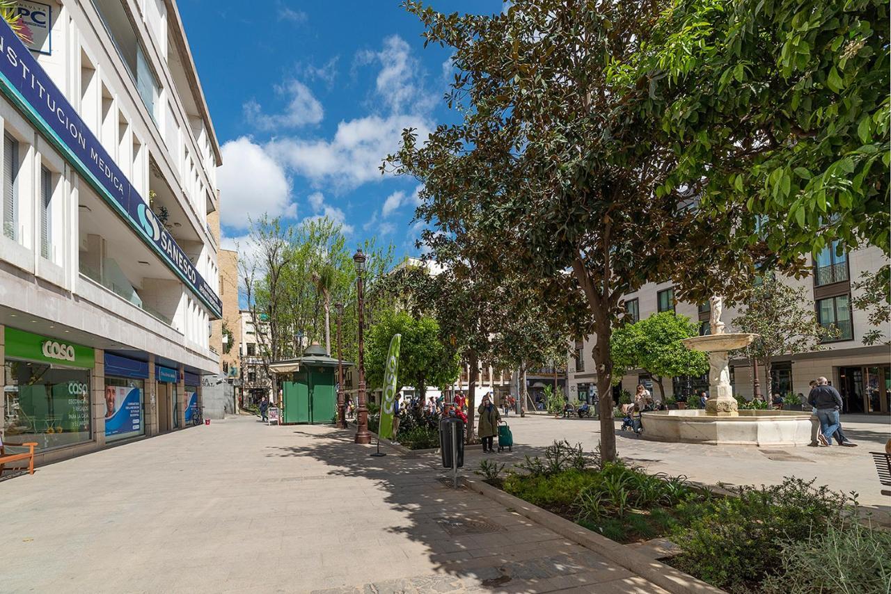 Appartement Magdalena Plaza à Séville Extérieur photo